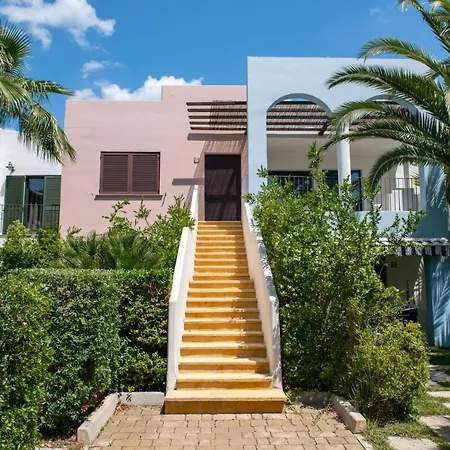 I Turchesi Club Village شقة فندقية 4*