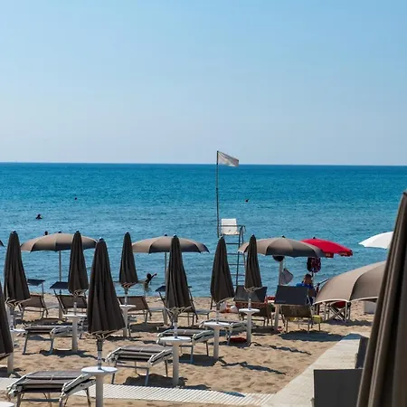 I Turchesi Club Village كاستيلانيتا مارينا