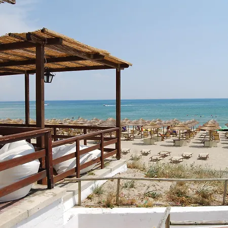 I Turchesi Club Village شقة فندقية كاستيلانيتا مارينا