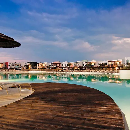 I Turchesi Club Village شقة فندقية 4*